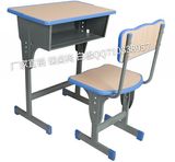 厂家直销可升降学生培训课桌椅，多层板加固型注塑封课桌椅边批发