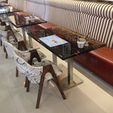 主题咖啡厅桌椅组合大理石餐桌西餐厅奶茶店桌椅复古实木铁艺桌椅