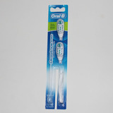 欧乐b/Oral-B 多动向电动牙刷替换牙刷头3733 4732 两个装