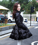 2015冬季韩版新款羽绒服女中长款立领修身a字斗篷型轻薄外套收腰