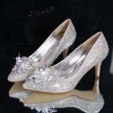 灰姑娘水晶婚鞋女JC高跟鞋银色浅口细跟尖头中跟新娘鞋水钻婚纱鞋