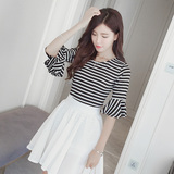 韩国圆领喇叭袖上衣黑白条纹t恤衫女夏季修身显瘦百搭中袖体恤衫