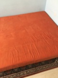 大自然纯棕床垫出售700元  八成新～