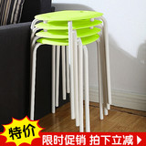 潮土欧式白色钢管加厚塑料家用小凳子4张可叠放餐桌凳餐椅小圆凳