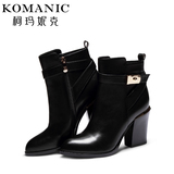 柯玛妮克 冬季新款女靴子商务潮流女鞋 电镀粗跟高跟短筒靴