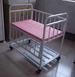 婴儿床医院家用护理床婴幼童铁床加厚钢管高护栏海绵布垫宝宝推车