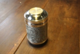 “一鼓作气”锡雕茶叶罐