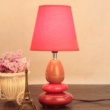 创意新款简约现代陶瓷客厅时尚家用卧室书房用品温馨浪漫台灯红色
