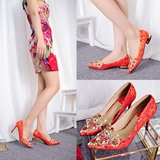 中式婚鞋女红色高跟鞋民族风水钻秀禾龙凤绣花水晶细跟单鞋新娘鞋