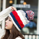 女士冬天帽子韩版潮保暖护耳毛线帽韩国休闲可爱针织帽加绒彩虹帽