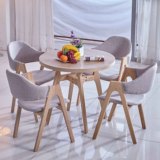 北欧宜家咖啡厅桌椅 会客接待洽谈桌椅组合 简约创意实木小圆桌