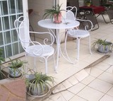 欧式铁艺户外桌椅餐饮咖啡店桌椅庭院休闲茶几阳台桌椅三件套组合