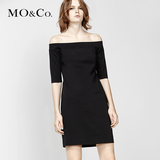 MO&Co.露肩一字领中袖修身连衣裙小黑裙短裙MA161SKT119 moco