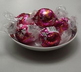 美国·代购Lindt瑞士莲紫莓口味松露巧克力软心单粒