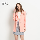 ENC衣恋旗下女装EnC16年春夏新品大翻领中长西装外套EHJK61201C