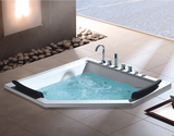 亚克力浴缸嵌入式扇形三角形按摩五件套 冲浪恒温双人浴盆 1.5米