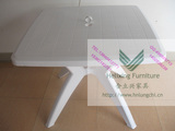 厂家直销户外塑料方桌白色92方桌大排档餐桌椅适合拼桌可插太阳伞