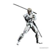 合金装备 崛起PLAY ARTS 改 限定版 白色雷电 Metal Gear