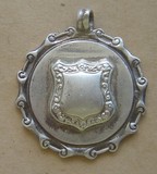 【瑞昌隆】一枚带花边的外国圆形老银章#3# 徽章 纪念章 保真包老