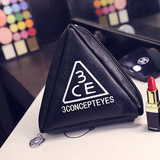 【天天特价】化妆包韩国pu三角形个性彩妆收纳防水可爱小号包中包