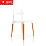 GRONLAND港隆新款塑料餐椅白色居家休闲椅实木脚才子椅时尚户外椅