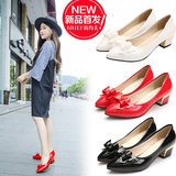 韩版新款女鞋中跟低跟红色尖头蝴蝶亮皮粗跟工作单鞋浅口低帮婚鞋