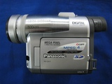 Panasonic/松下 GX7磁带DV摄像机 成色非常新 实物图