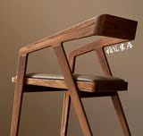 酒店餐椅办公休闲咖啡厅靠背椅铁艺扶手书桌椅家用实木时尚洽谈椅