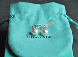 Tiffany蒂芙尼 Ziegfeld系列Pearl纯银珍珠耳钉耳环 香港专柜代购