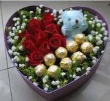 情人节心形盒装红玫瑰公仔巧克力珠海鲜花店送花网上鲜花速递