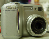 Nikon/尼康 COOLPIX 885 数码相机配件  充数相机