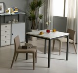宜家特价简约餐桌人造板饰面钢木结合咖啡桌小方桌桌椅小户型定做