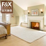 厂家直售欧式现代简约家用卧室床边地毯满铺客厅茶几地毯纯色白色