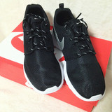 美国正品代购 Nike Roshe Run耐克黑白女鞋511882 2015新款