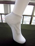 外贸原单 纯棉袜可爱女生袜纯白色运动袜短筒袜手工对目 无骨接缝