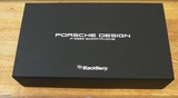 BlackBerry/黑莓 P'9983 保时捷手机香港版 银色黑色真皮后盖正品