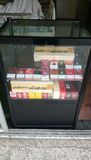 珠宝货架便利店超市商场玻璃烟柜展示柜烟酒展柜柜台烟架饰品手机