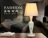 手工彩绘陶瓷木质底座LED节能书房床头酒店装饰中式新古典台灯