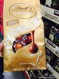 美国代购Lindt瑞士莲进口lindor软心混合巧克力球600g直邮包邮