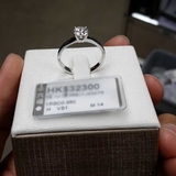 六福珠宝钻石戒指18K黄金镶钻石情侣结婚订婚香港代购专柜正品