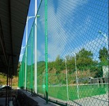 勾花护栏网球场铁丝网围栏框架边框筛网学校体育围网围网隔离网