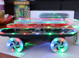 创意带彩灯户外滑板车4.0无线蓝牙插卡音箱 LED模型音响播放器