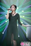 实拍我是歌手第三季台湾天生歌姬黄丽玲明星同款性感不规则连衣裙