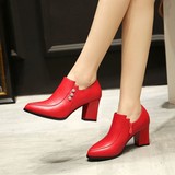 春秋新款红色女鞋子粗跟高跟短靴尖头皮靴子女士黑色单靴踝靴裸靴