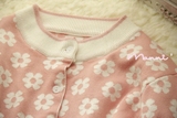 韩国小妞，优雅小花朵，高腰短装修身，长袖奶油色针织衫开衫毛衣