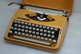 热卖olivetti LETTERA 82 古董机械英文打字机 老打字机 真正老机