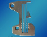 工业缝纫机拷边机配件针板兄弟四线针板S19169001
