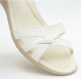夏季护士鞋凉鞋真皮平坡跟白色护士鞋凉鞋牛筋底妈妈孕妇凉鞋包邮
