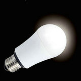 LED灯泡3W白暖光筒灯吊灯水晶灯光源塑包铝壳球泡灯外贸尾单清仓