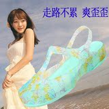 塑胶新款绿色印花果冻水晶塑朔料沙滩洞Sandals两用平跟女凉鞋熟